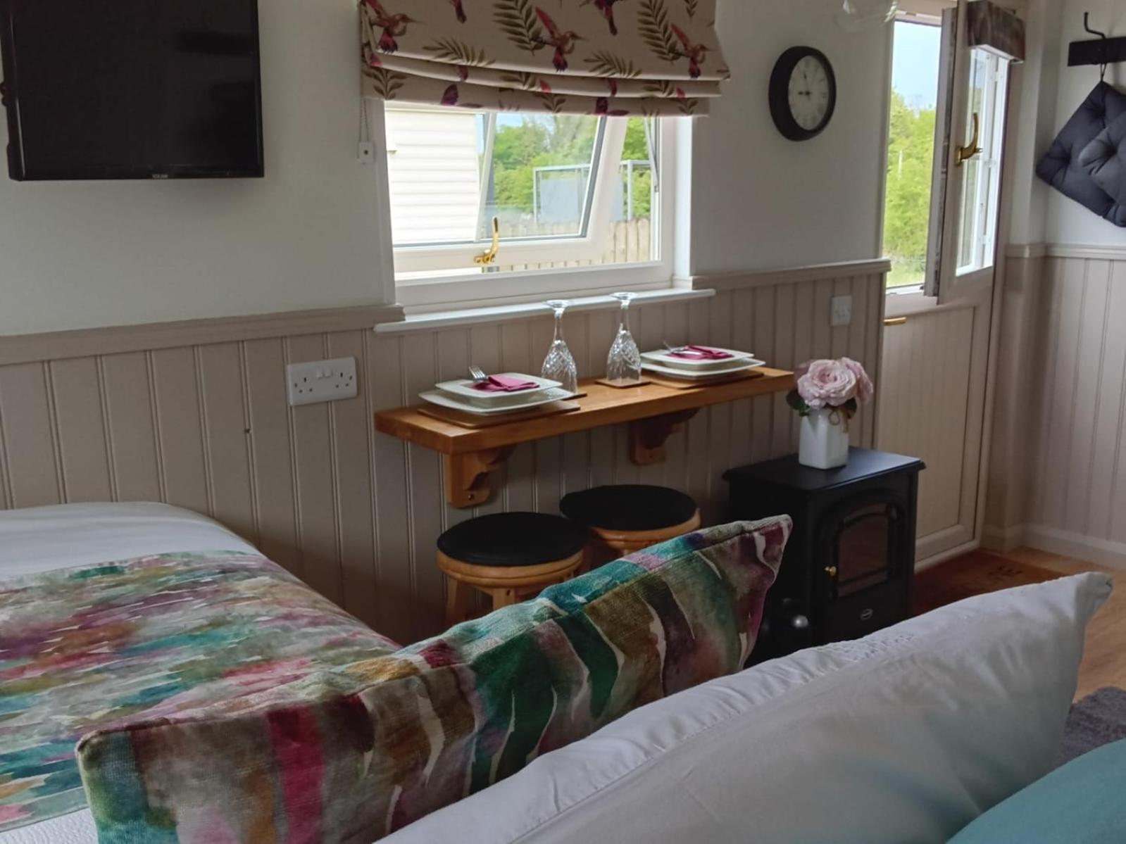 Shepherd Hut Bird Enniskillen, Fermanagh Eksteriør billede